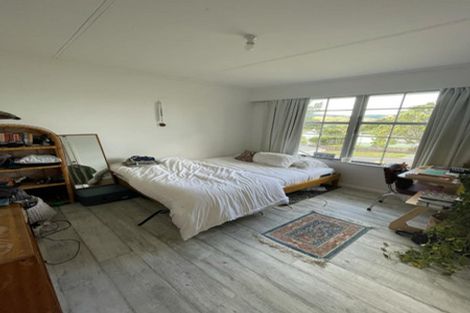 Photo of property in 49 Franklyn Road, Tawa, Wellington, 5028
