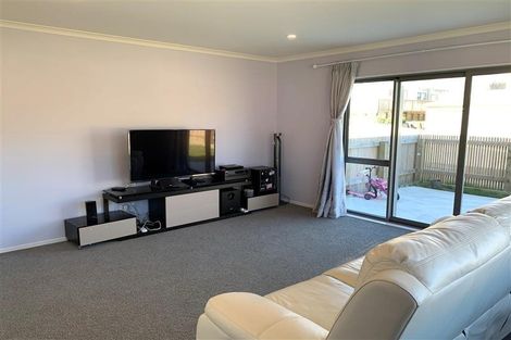 Photo of property in 5 Prestwich Rise, Churton Park, Wellington, 6037