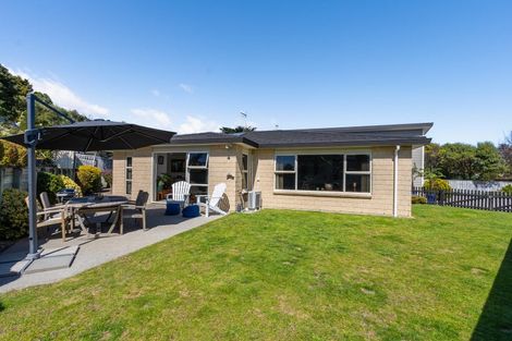 Photo of property in 15 Datum Way, Paraparaumu, 5032