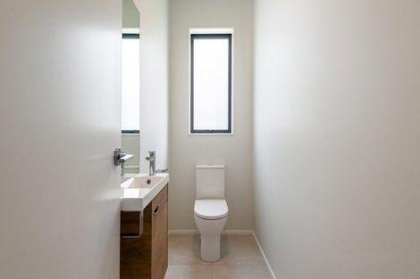 Photo of property in 2 Owen Chapman Drive, Red Beach, 0932