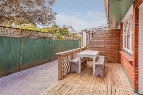 Photo of property in 11 Rewa Street, New Lynn, Auckland, 0600