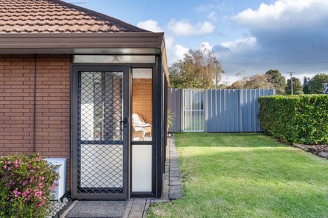 Photo of property in 82a Edgecumbe Road, Tauranga, 3110