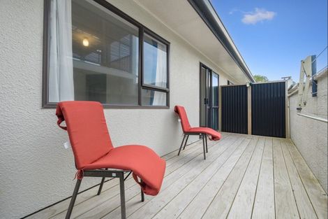 Photo of property in 8e Heath Street, Mount Maunganui, 3116