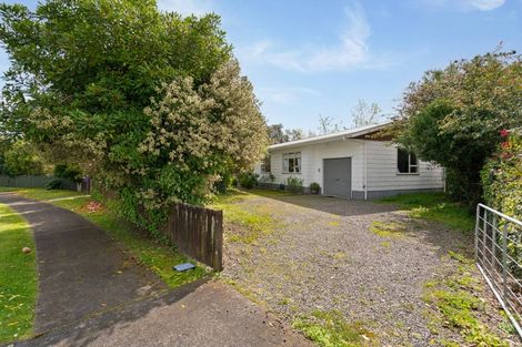 Photo of property in 9 Loasby Place, Greytown, 5712