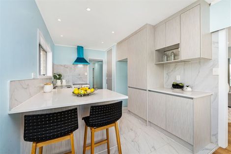 Photo of property in 15 Joyce Street, Pahurehure, Papakura, 2113
