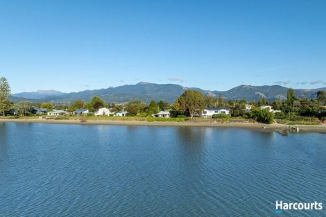 Photo of property in 5 Trewavas Street, Motueka, 7120