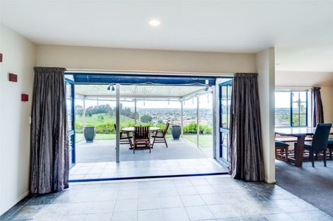 Photo of property in 39 Cumberland Rise, Taradale, Napier, 4112