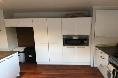 Photo of property in 2/170 Old Wairoa Road, Papakura, 2110