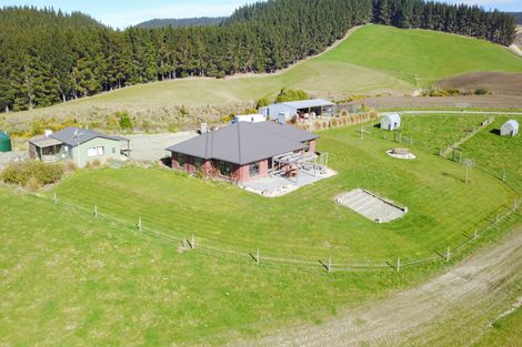 Photo of property in 185 Mount Misery Road, Herbert, Oamaru, 9495
