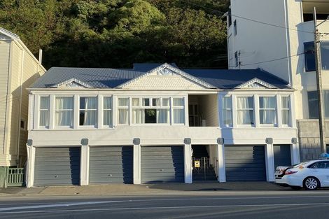 Photo of property in 41u6 Home Street, Mount Victoria, Wellington, 6011