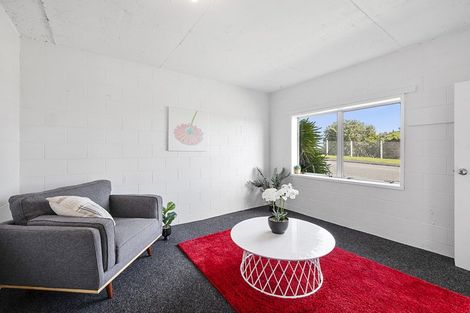 Photo of property in 27b Port View Crescent, Moturoa, New Plymouth, 4310