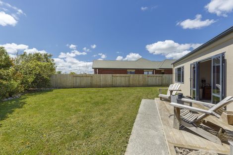 Photo of property in 37 Madison Avenue, Milson, Palmerston North, 4414