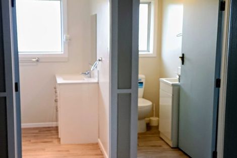 Photo of property in 4 Berkers Road, Ngahinapouri, Hamilton, 3290