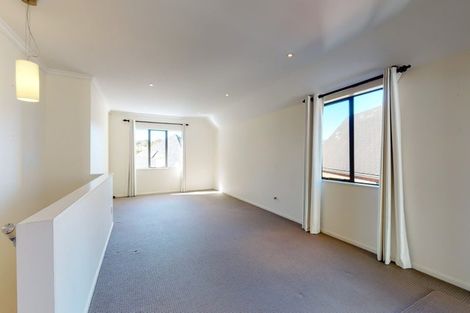 Photo of property in 35 Futuna Close, Karori, Wellington, 6012