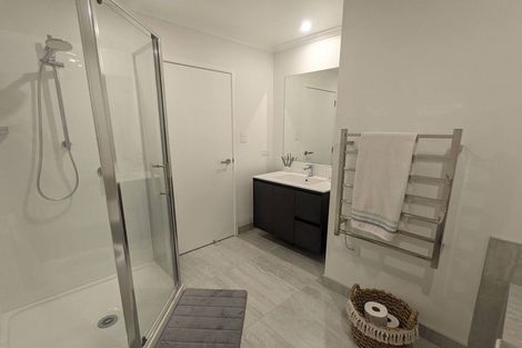 Photo of property in 26/1 Scott Road, Hobsonville, Auckland, 0616