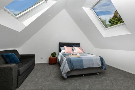 Photo of property in 39 Kent Terrace, Riverhead, 0820