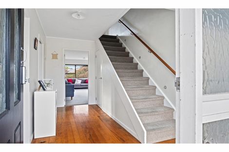 Photo of property in 32 Kaiwaka Road, Waiuku, 2123