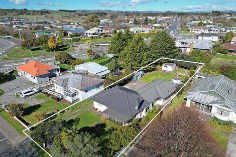 Photo of property in 5 Ruataniwha Street, Waipukurau, 4200