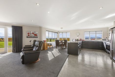 Photo of property in 203 Nine Mile Road, Riversdale, 9776