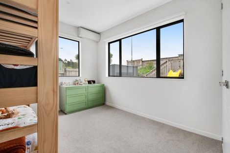 Photo of property in 7 Manawanui Way, Orewa, 0931