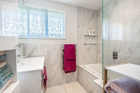 Photo of property in 110e Metcalfe Road, Ranui, Auckland, 0612