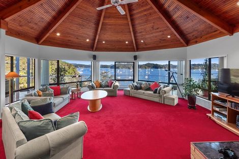 Photo of property in 14 Kakapu Road, Okiato, Russell, 0272