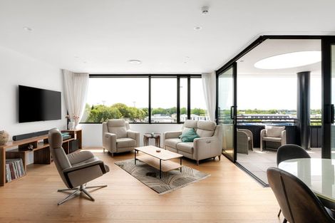 Photo of property in Parkhaven, 404/220u Tristram Street, Hamilton Central, Hamilton, 3204