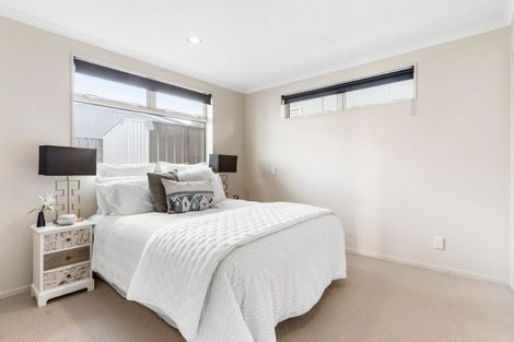 Photo of property in 56a Florence Avenue, Orewa, 0931