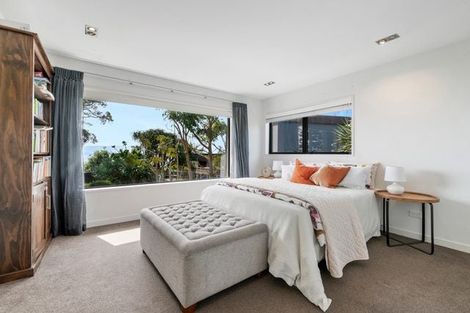 Photo of property in 37 Churchill Road, Murrays Bay, Auckland, 0630