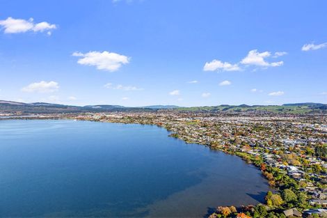 Photo of property in 46b Grand Vue Road, Kawaha Point, Rotorua, 3010