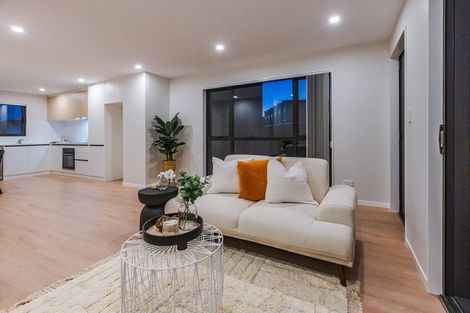 Photo of property in 23 Tukari Lane, Mangere Bridge, Auckland, 2022