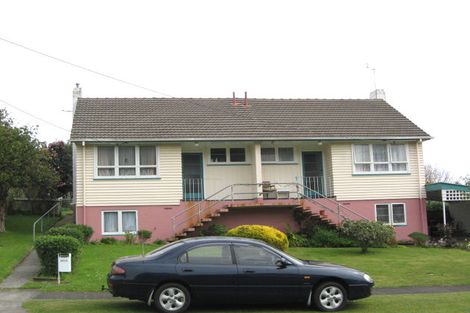 Photo of property in 107a&b Cook Street, Marfell, New Plymouth, 4310