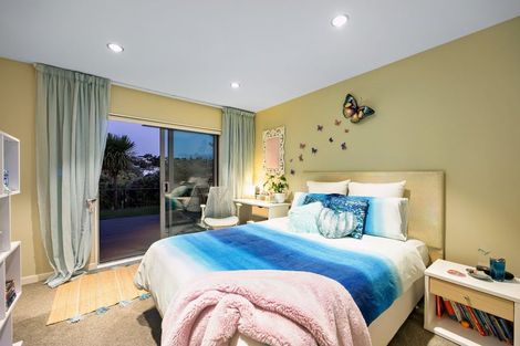 Photo of property in 26 Remuremu Street, Long Bay, Auckland, 0630