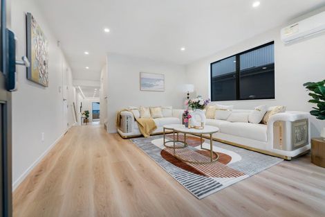Photo of property in 21 Christella Street, Flat Bush, Auckland, 2019