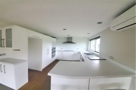 Photo of property in 7 Ballina Drive, Churton Park, Wellington, 6037