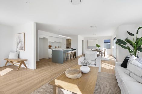 Photo of property in 10 Cassin Place, Taradale, 4112