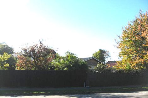 Photo of property in 74 Wairakei Road, Bryndwr, Christchurch, 8052