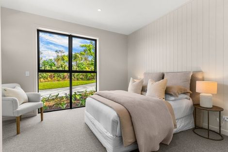 Photo of property in 4 Pukeora Way, Mangawhai, 0505