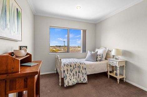 Photo of property in 81b Fairview Avenue, Fairview Heights, Auckland, 0632