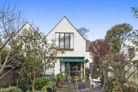 Photo of property in 3/126 Idris Road, Strowan, Christchurch, 8052