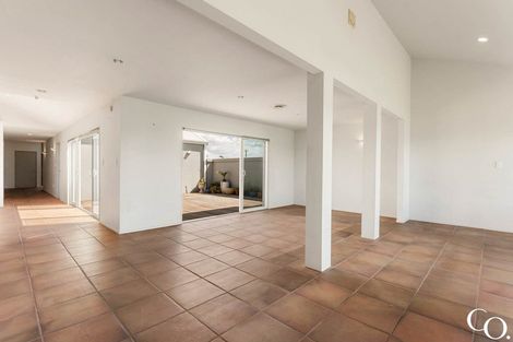 Photo of property in 41 Karewa Parade, Papamoa Beach, Papamoa, 3118