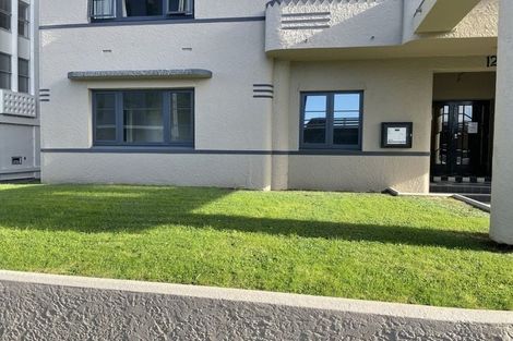 Photo of property in Westhaven Apartments, 127u1 Molesworth Street, Thorndon, Wellington, 6011