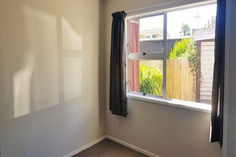 Photo of property in 2/12 Ingram Street, Papakura, 2110