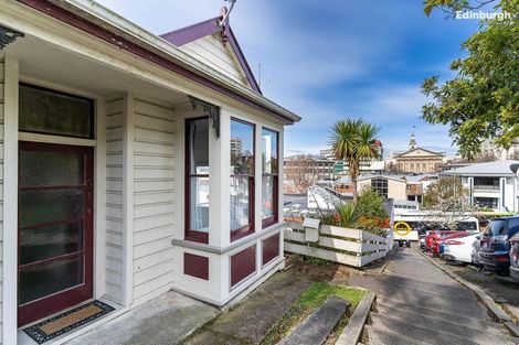 Photo of property in 1 Haddon Place, Dunedin Central, Dunedin, 9016