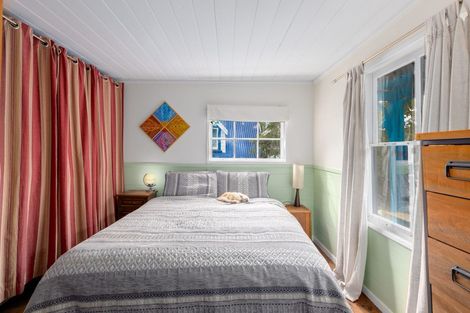 Photo of property in 38 Voelas Road, Lyttelton, 8082