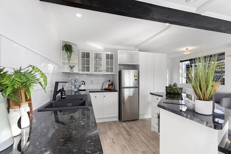 Photo of property in 9 Halyard Place, Whitby, Porirua, 5024