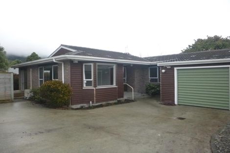 Photo of property in 85a Cambridge Terrace, Waterloo, Lower Hutt, 5011