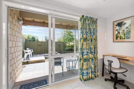 Photo of property in 26 Angela Place, Kinloch, Taupo, 3377