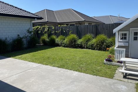 Photo of property in 5 Oka Street, Papamoa Beach, Papamoa, 3118