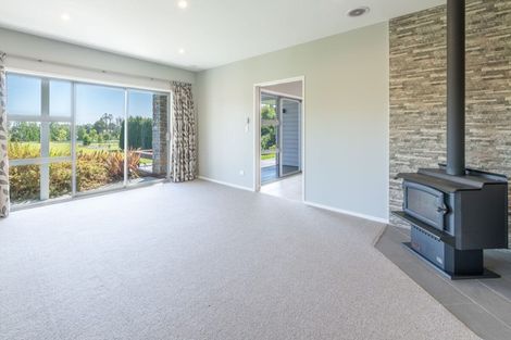 Photo of property in 30c Thompsons Track, Aongatete, 3178